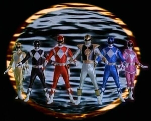 File:MMPR Metallic Armor-0.jpg