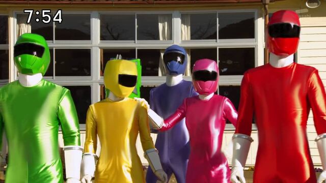 File:Plain toqger suits.jpg