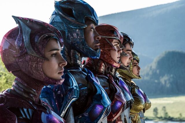 File:Power-Rangers-2017-Movie-Suits-768x511.jpg