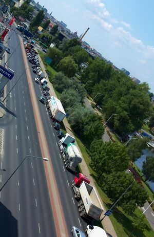Ulica arcybiskupa Antoniego Baraniaka - korek.jpg