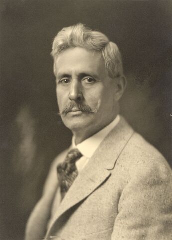 File:Espinosa.jpg