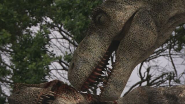 File:1x5 MatildaAboutToKillTerrence.jpg
