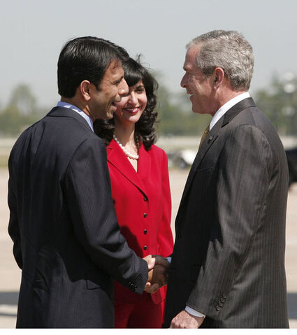 File:JindalsBushShakeApril2008.jpg