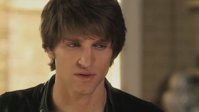File:PLL118-0680.jpg