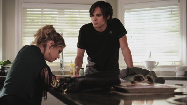 File:PLL216-00415.jpg