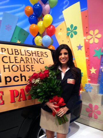 File:3 12 Danielle-Lam-on-The-Price-Is-Right.jpg