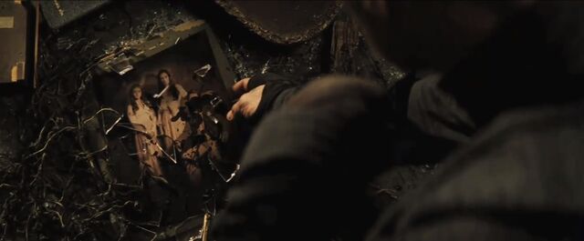 File:Priest trailer 17.jpg