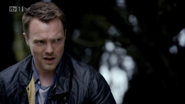 File:4x5mattFollowsEthan.jpg