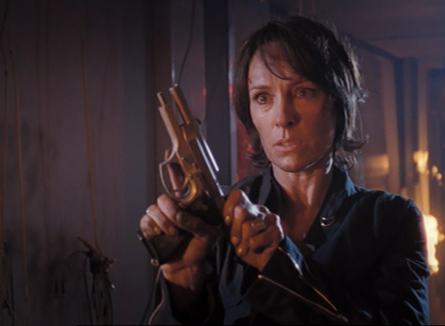 File:3x3helenPreparesToKillNick.png