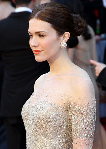 File:Mandy Moore 2011.jpg