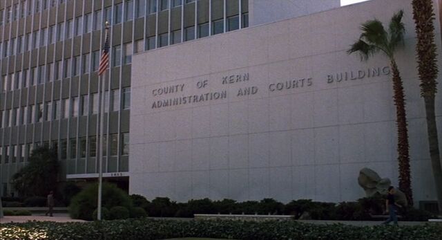 File:Psycho 2 courts building.jpg