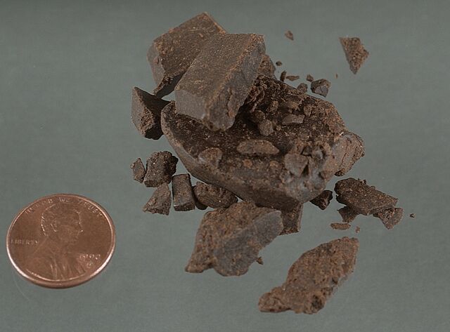 File:Hashish.jpg