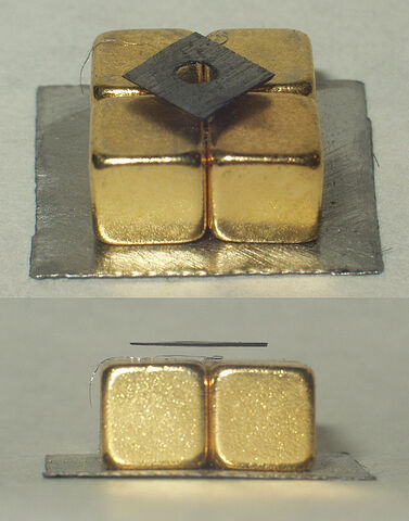File:Diamagnetic graphite levitation.jpg