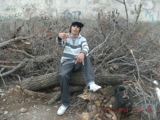 Archivo:Elemental - Making of El mundo muere.jpg