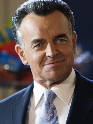 File:Ray-Wise.jpg