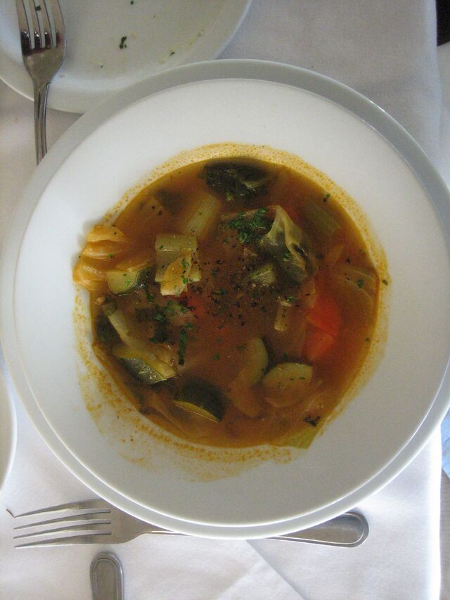 File:Minestrone-3965.jpg