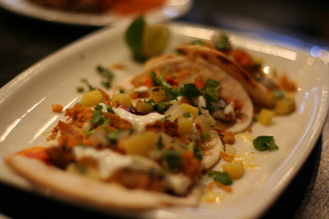 File:Chicken+tacos-7277.jpg