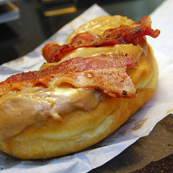File:Maple-bacon-donut.jpg