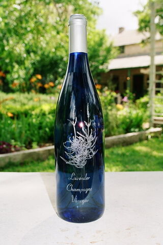 File:ChampagneVinegar.jpg