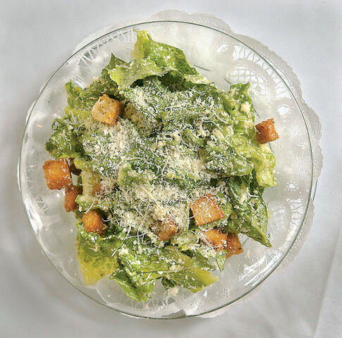 File:Caesar salad.jpg
