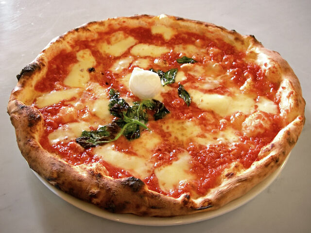 File:Pizza.jpg