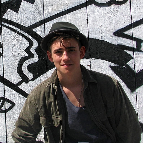 File:CharlieRowe-7.png