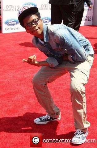 File:Brian-bradley-astro-2012-bet-awards-at 3972858.jpg