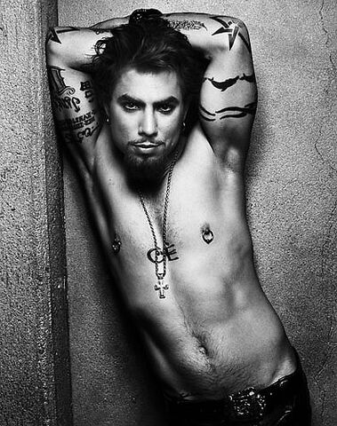 File:DaveNavarro.jpg