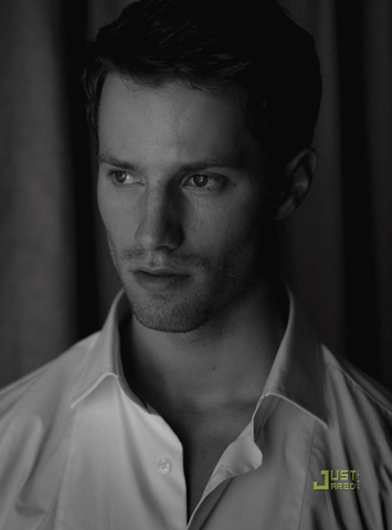 File:Jonathan Keltz II.png