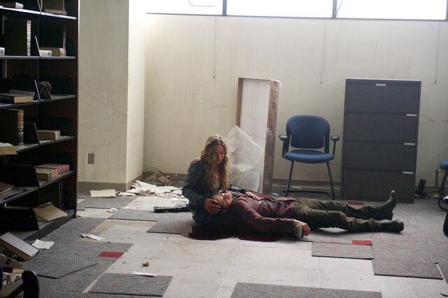 File:-revolution-1x18-8.jpg