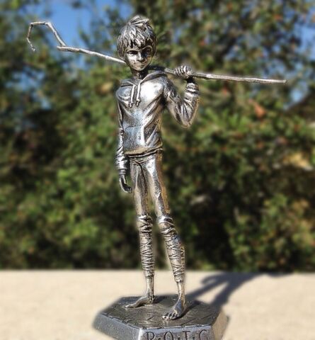 File:Jack-Frost-Maquette.jpg