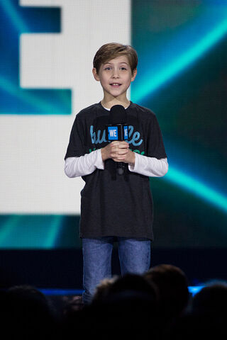 File:Jtremblay-we-day-hustle-kindness-016.jpg