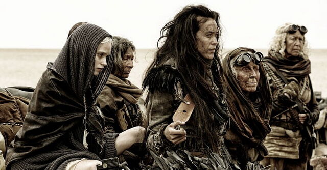 File:Ss-mad-max-fury-road-123e.jpg