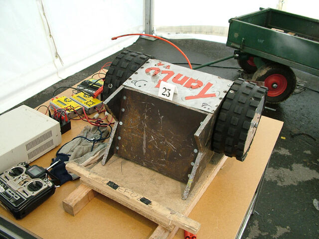 File:Tanto 2006.jpg