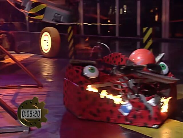File:DiotoirPinball.jpg