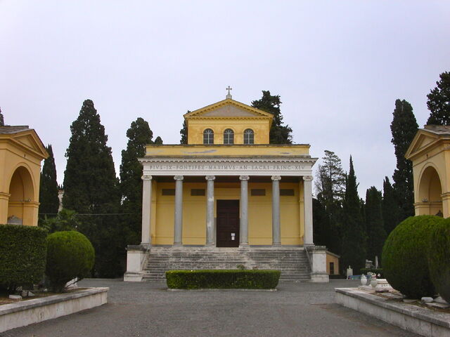 File:2011 Campo Verano.jpg