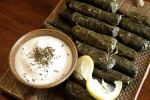 Grape leaf rolls
