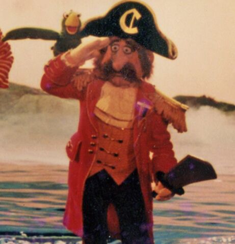 File:Cap'n Crook.jpg