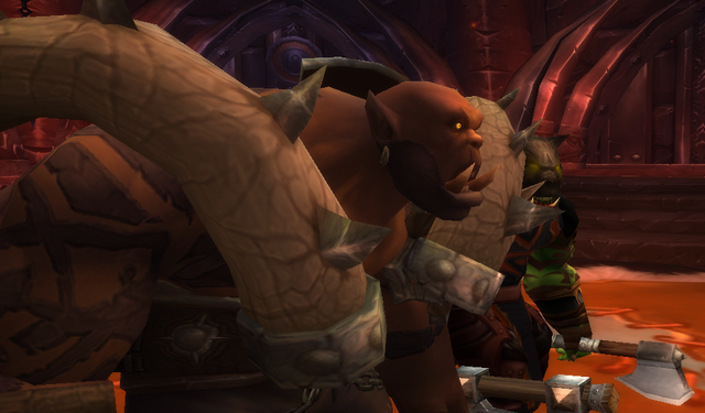 File:GarroshGivingVraulTheBusiness.png