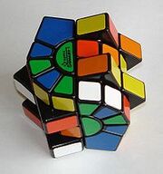 200px-Super Square1 scrambled-01