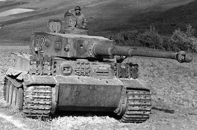 File:Tiger-tank-23.jpg