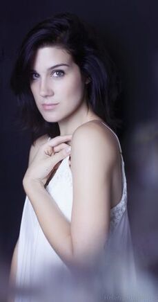 Arryn Zech.jpg