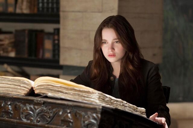 Fichier:BCofficialstill26.jpg