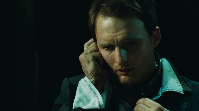 File:Saw v mallick collar.png