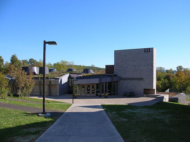 File:AtwaterDining.jpg