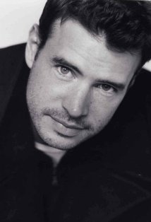 File:Scott-Foley.jpg