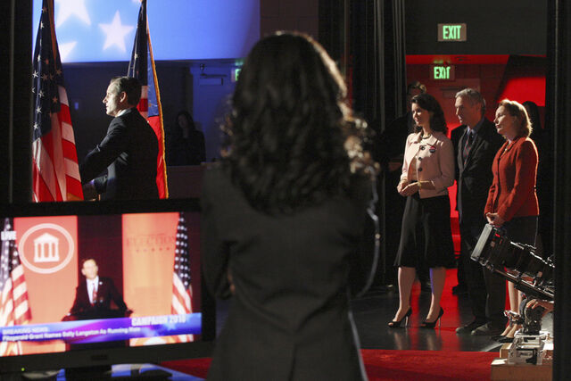 File:Olivia at the debate.jpeg