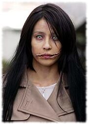 Kuchisake-Onna-Slit-Mouthed-Woman