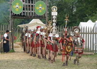 Armies-Roman-Soldiers-02-wik.jpg