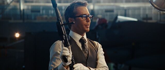File:Hammer and the M24.jpg